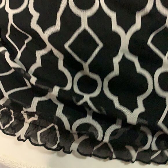 INC Black White Geometric Design Blouse - M - Picture 3 of 4